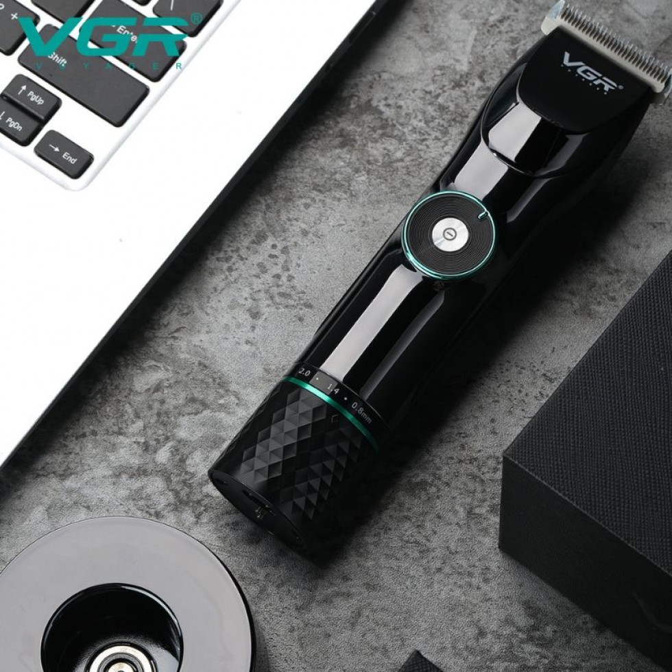 Машинка за Подстригване Професионална VGR V-256 за Коса и Брада Тример Машинка за Подстригване Професионална VGR V-256 за Коса и Брада Тример