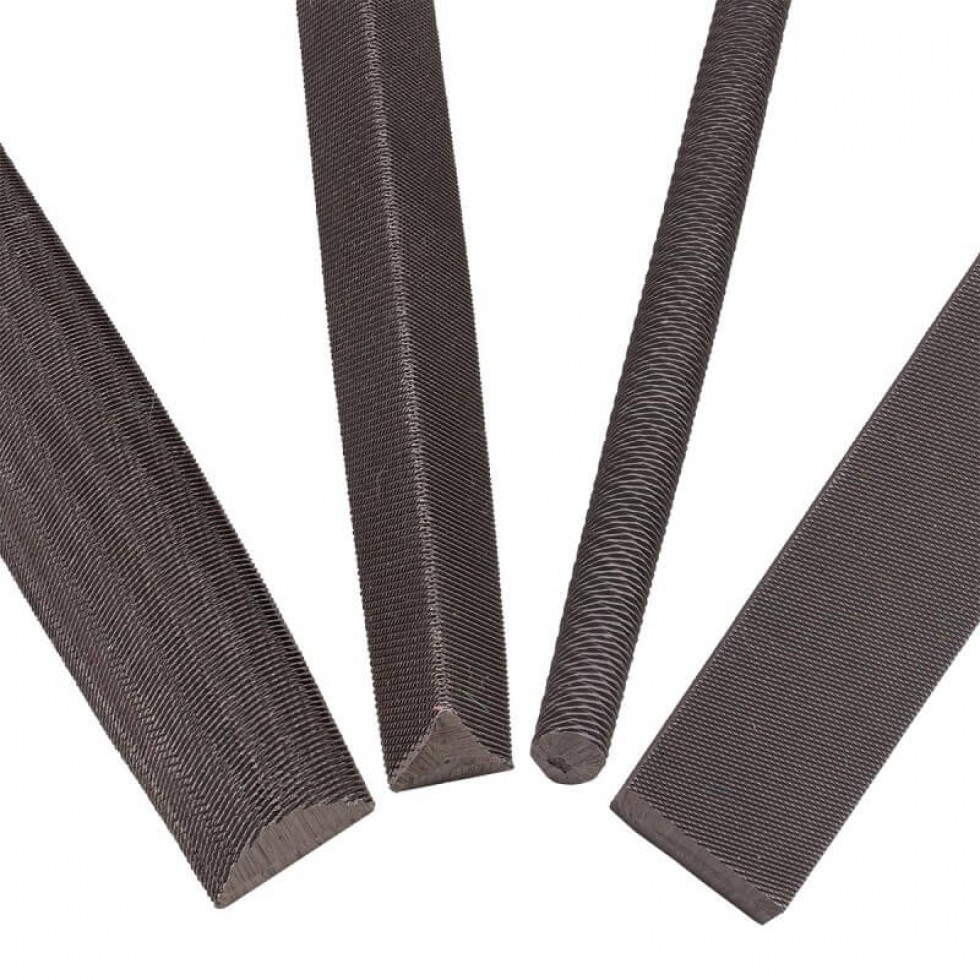 Комплект Пили ROCKFORCE Пила 17 части 4 големи 12 малки 1 телена четка Комплект Пили ROCKFORCE Пила 17 части 4 големи 12 малки 1 телена четка