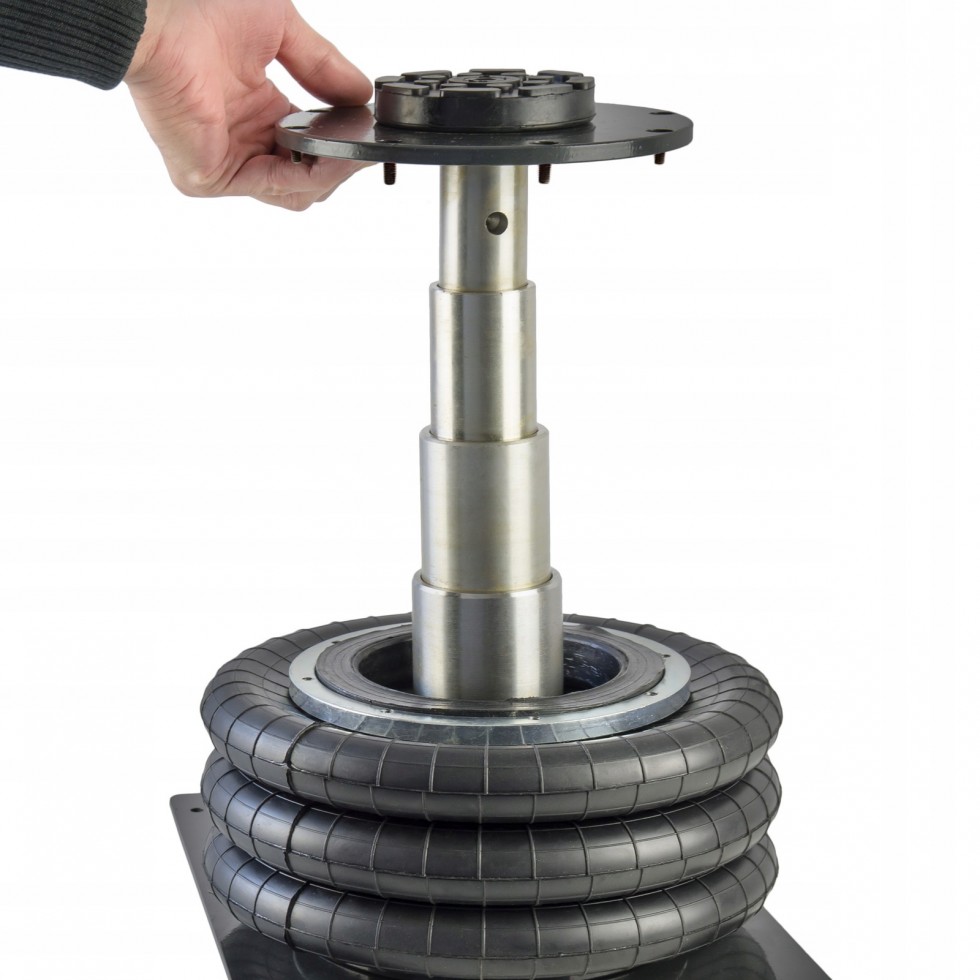 Пневматичен Крик Балон 3,5 тона с 3 Въздушни Възглавници HAWEK HW-1012 Пневматичен Крик Балон 3,5 тона с 3 Въздушни Възглавници HAWEK HW-1012