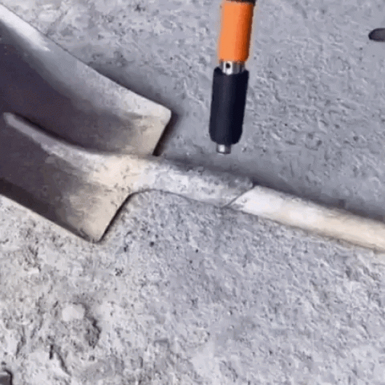 Професионелен Пистолет за Пирони + 100 Броя Пирони KRAFTROYAL Пистолет за Бетон Професионелен Пистолет за Пирони + 100 Броя Пирони KRAFTROYAL Пистолет за Бетон