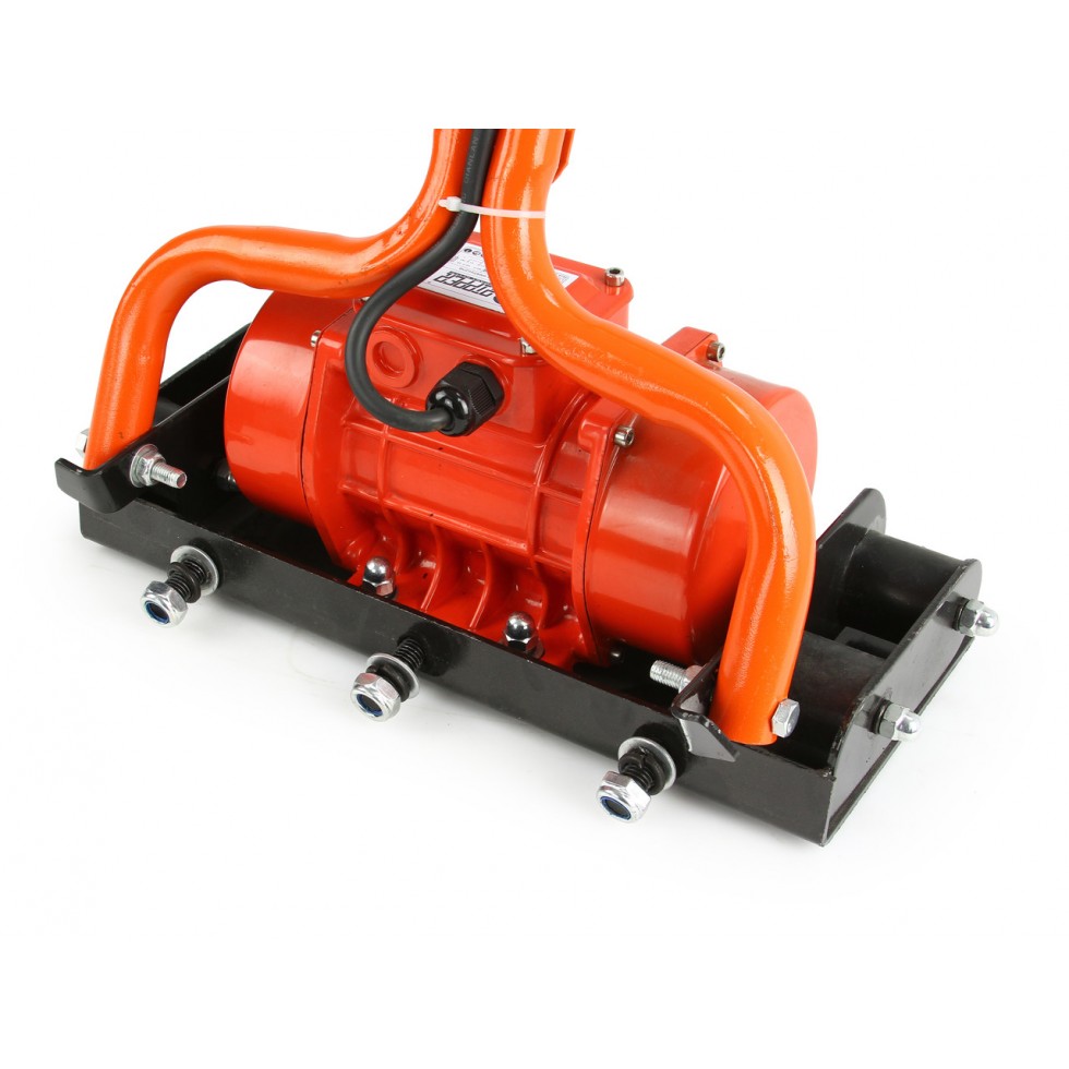 ВИБРОМАСТАР ЕЛЕКТРИЧЕСКИ ЗА БЕТОН С ЛЕНТА 1.5 М 14 СМ RIPPER ВИБРО МАСТАР ВИБРОМАСТАР ЕЛЕКТРИЧЕСКИ ЗА БЕТОН С ЛЕНТА 1.5 М 14 СМ RIPPER ВИБРО МАСТАР