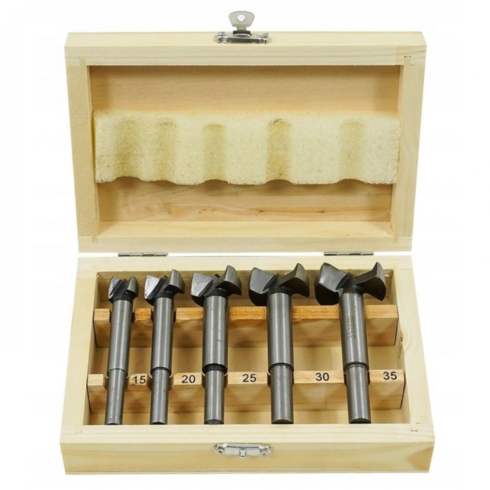 Комплект Фрезери за Дърво 15-35мм 5 броя 8мм VOREL by TOYA 22551 Комплект Фрезери за Дърво 15-35мм 5 броя 8мм VOREL by TOYA 22551