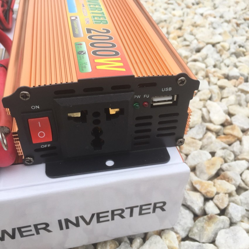 Инвертор на напрежение, UKC, 12V / 24V 220V, мощност 2000W Инвертор на напрежение, UKC, 12V / 24V 220V, мощност 2000W